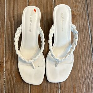 BCBG White Braided Thong Sandal Heel Size 9.5